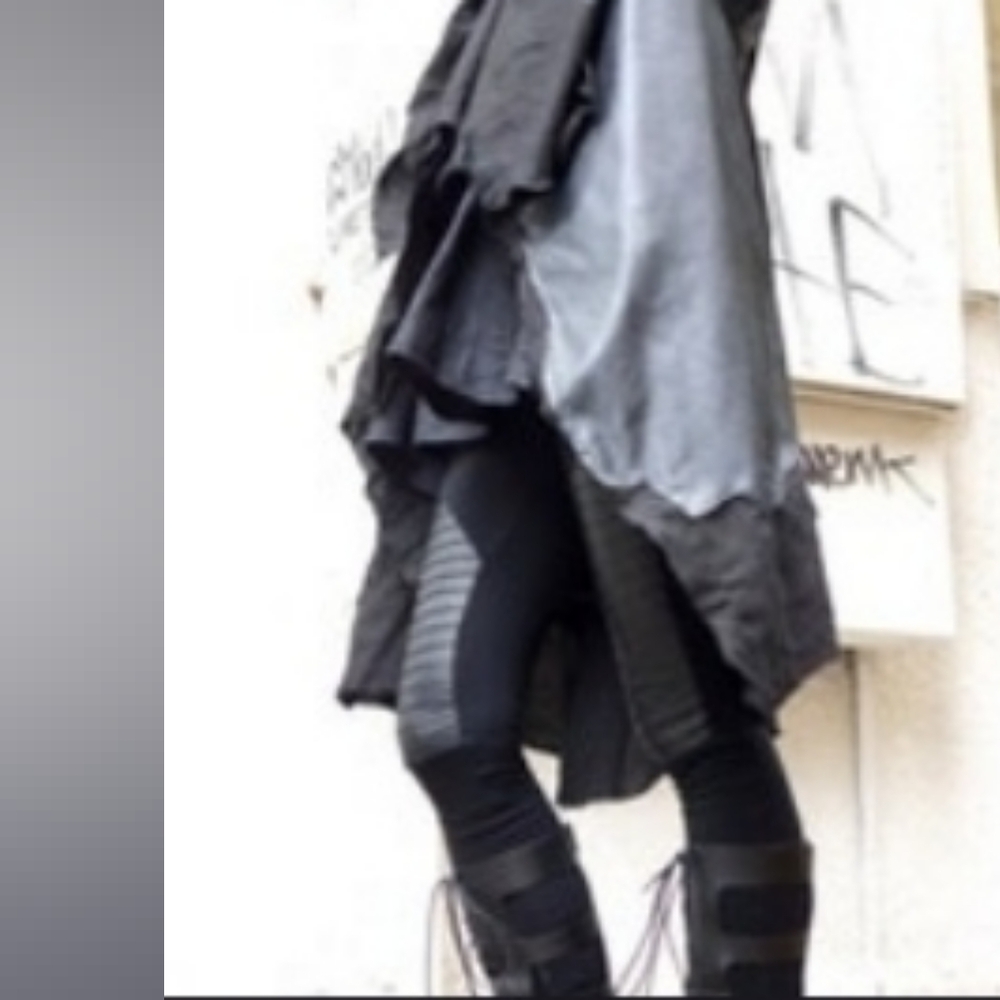 Black Layered Reversible Trench Vest